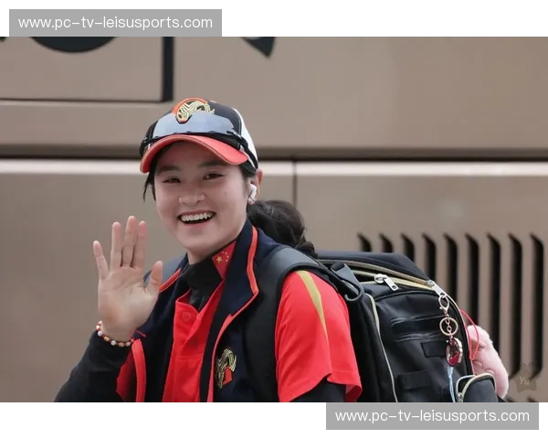 垒球直播:把场上每一次呼吸都搬到你眼前 垒球直播:把场上每一次呼吸都搬到你眼前