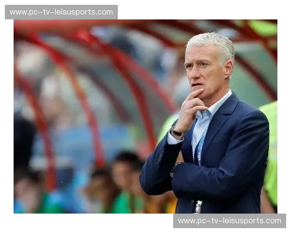 铁血乌克兰碰撞高卢雄鸡:这一场巅峰之战,谁才是真正的绿茵主宰? 铁血乌克兰碰撞高卢雄鸡:这一场巅峰之战,谁才是真正的绿茵主宰?